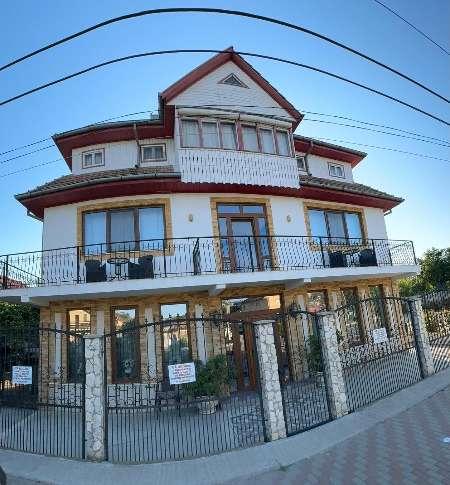 ホテル Casa Ellamy ドウア・マ エクステリア 写真